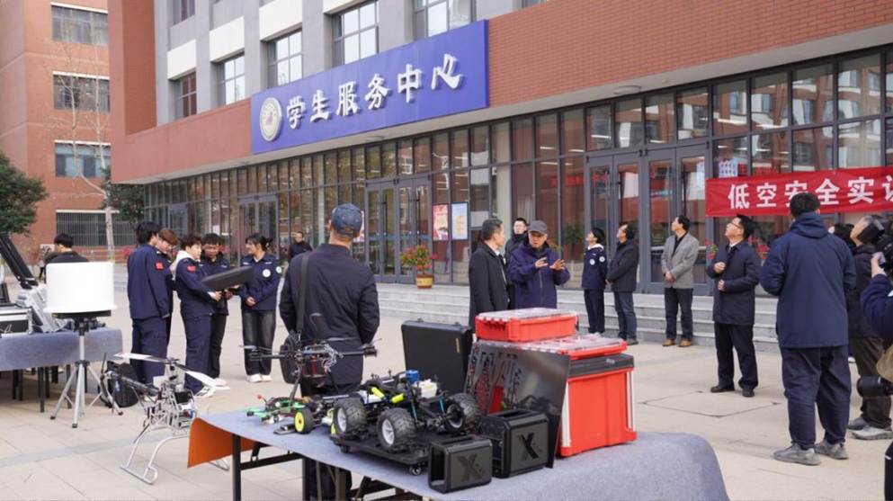 1a761f195n4d849db0ef5928ce61ed2e